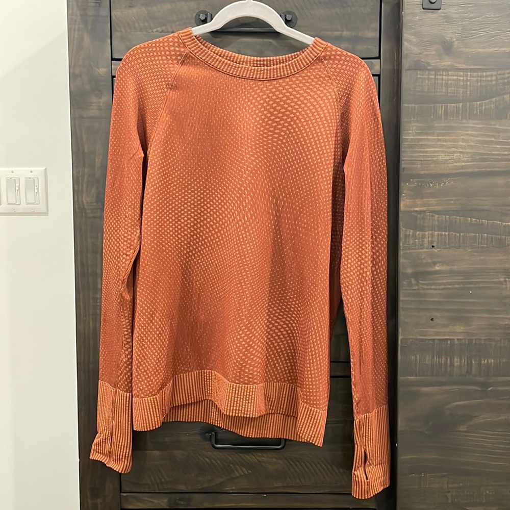 Lululemon shirt